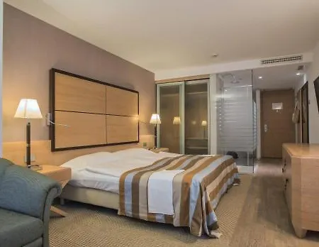 Savoy Отель 5*