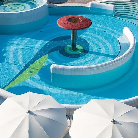 Savoy Hotell 5*