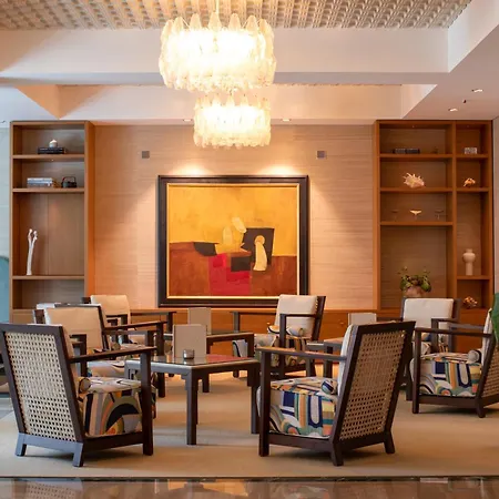 Savoy 5*