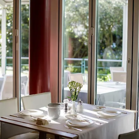 Savoy Hotell 5*