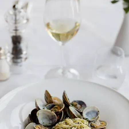 사보이 5*